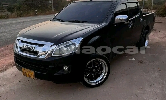 Acheter Occasion Voiture Isuzu D–MAX Noir à Thakhek, Khammouan Province Acheter Occasion Voiture Isuzu D–MAX Noir à Thakhek, Khammouan Province
