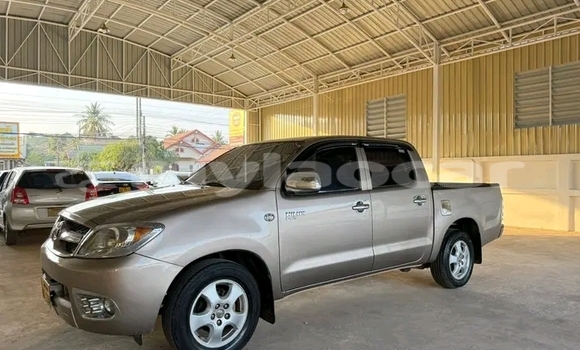 Acheter Occasion Voiture Toyota Hiluxe VIGO Autre à Samakhixai, Attapeu Province Acheter Occasion Voiture Toyota Hiluxe VIGO Autre à Samakhixai, Attapeu Province