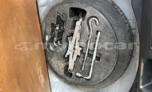 Acheter Occasion Voiture Honda Civic Blanc à Saravan, Salavan Province Acheter Occasion Voiture Honda Civic Blanc à Saravan, Salavan Province