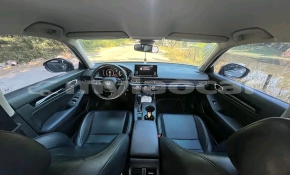 Acheter Occasion Voiture Honda Civic Blanc à Saravan, Salavan Province Acheter Occasion Voiture Honda Civic Blanc à Saravan, Salavan Province