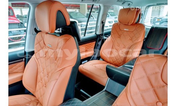 Buy Import Toyota Land Cruiser Black Car in Import - Dubai in Attapeu Province Buy Import Toyota Land Cruiser Black Car in Import - Dubai in Attapeu Province