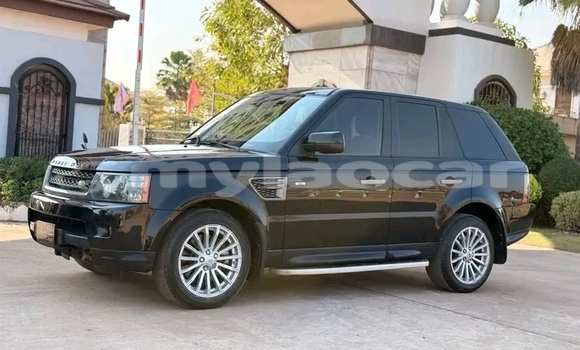 Acheter Occasion Voiture Range Rover Evoque Noir à Luang Prabang, Louangphabang Province Acheter Occasion Voiture Range Rover Evoque Noir à Luang Prabang, Louangphabang Province