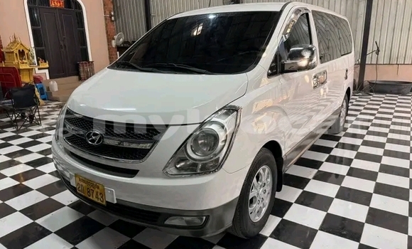 Acheter Occasion Voiture GAC Trumpchi GS8 Blanc à Luang Namtha, Luang Namtha Province Acheter Occasion Voiture GAC Trumpchi GS8 Blanc à Luang Namtha, Luang Namtha Province