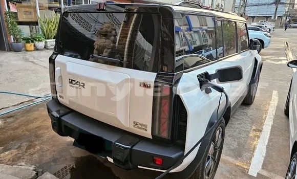 Acheter Occasion Voiture Chery IndiS (S18D) Blanc à Luang Namtha, Luang Namtha Province Acheter Occasion Voiture Chery IndiS (S18D) Blanc à Luang Namtha, Luang Namtha Province