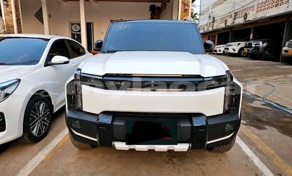 Acheter Occasion Voiture Chery IndiS (S18D) Blanc à Luang Namtha, Luang Namtha Province Acheter Occasion Voiture Chery IndiS (S18D) Blanc à Luang Namtha, Luang Namtha Province