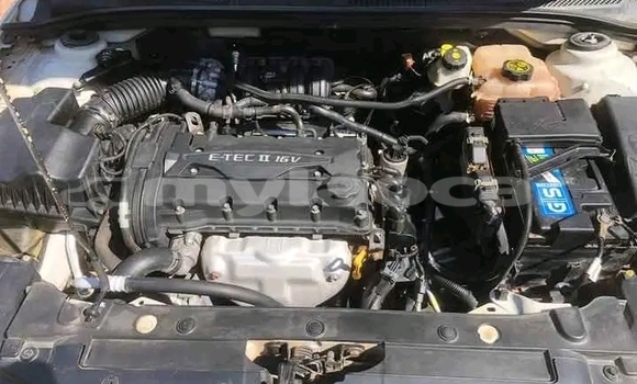 Acheter Occasion Voiture GAC Trumpchi GS8 Blanc à Luang Namtha, Luang Namtha Province Acheter Occasion Voiture GAC Trumpchi GS8 Blanc à Luang Namtha, Luang Namtha Province