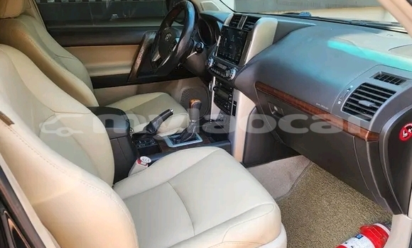 Buy Used Toyota Prado Black Car in Luang Prabang in Louangphabang Province