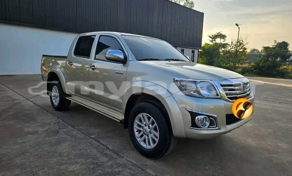 Acheter Occasion Voiture Toyota Hiluxe VIGO Autre à Luang Namtha, Luang Namtha Province Acheter Occasion Voiture Toyota Hiluxe VIGO Autre à Luang Namtha, Luang Namtha Province