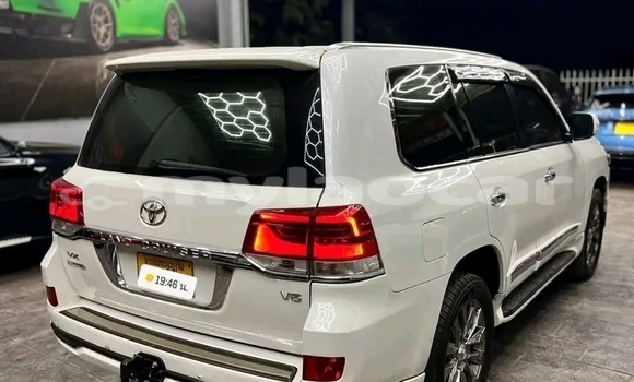 Acheter Occasion Voiture Toyota Land Cruiser Blanc à Vientiane, Vientiane Province