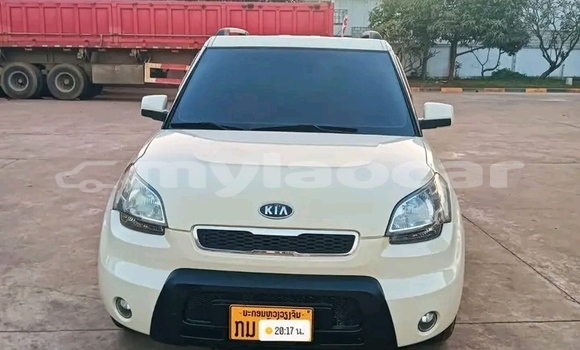 Acheter Occasion Voiture Kia Soul Blanc à Vientiane, Vientiane Province Acheter Occasion Voiture Kia Soul Blanc à Vientiane, Vientiane Province