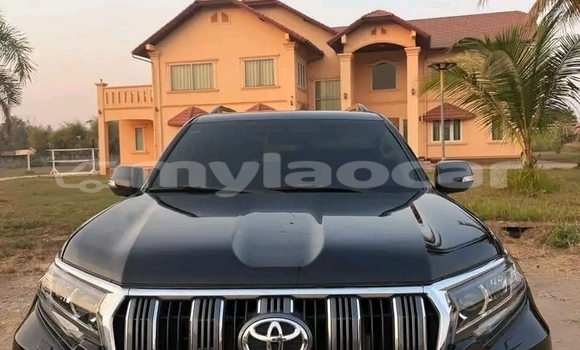 Acheter Occasion Voiture Toyota Prado Noir à Thakhek, Khammouan Province Acheter Occasion Voiture Toyota Prado Noir à Thakhek, Khammouan Province