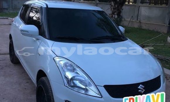 Buy Used Suzuki Swift White Car in Vientiane in Vientiane Province