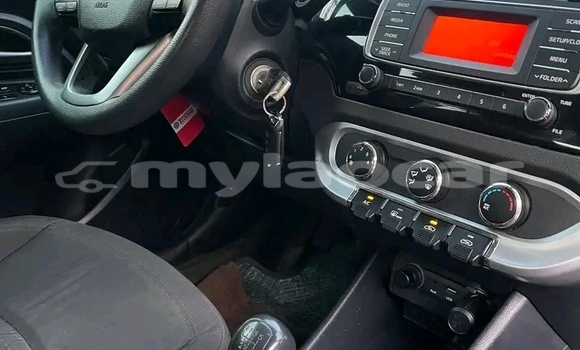 Acheter Occasion Voiture Kia Rio Noir à Vientiane, Vientiane Province Acheter Occasion Voiture Kia Rio Noir à Vientiane, Vientiane Province