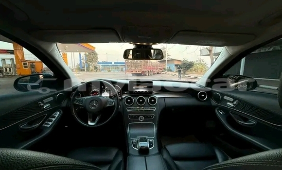 Acheter Occasion Voiture Mercedes-Benz B-klasse Noir à Vientiane, Vientiane Province Acheter Occasion Voiture Mercedes-Benz B-klasse Noir à Vientiane, Vientiane Province