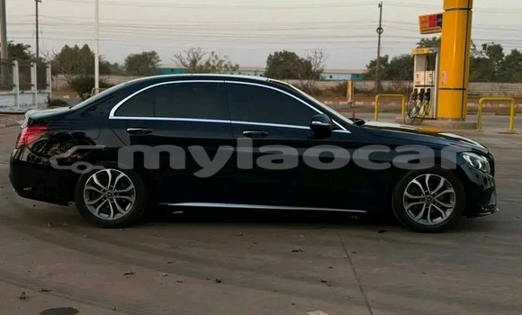 Acheter Occasion Voiture Mercedes-Benz B-klasse Noir à Vientiane, Vientiane Province Acheter Occasion Voiture Mercedes-Benz B-klasse Noir à Vientiane, Vientiane Province