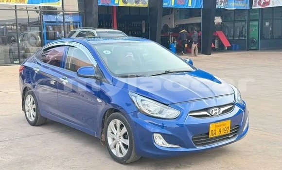 Acheter Occasion Voiture Hyundai Accent Bleu à Vientiane, Vientiane Province Acheter Occasion Voiture Hyundai Accent Bleu à Vientiane, Vientiane Province