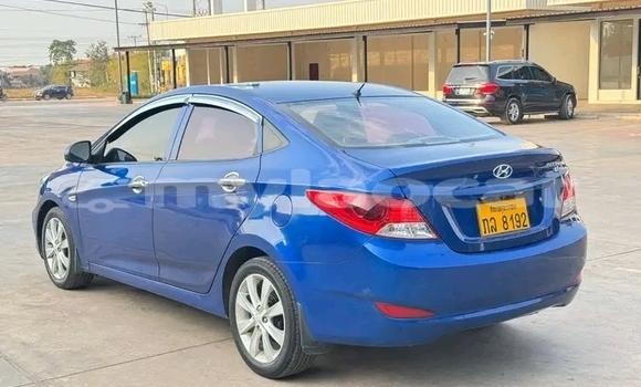 Acheter Occasion Voiture Hyundai Accent Bleu à Vientiane, Vientiane Province Acheter Occasion Voiture Hyundai Accent Bleu à Vientiane, Vientiane Province