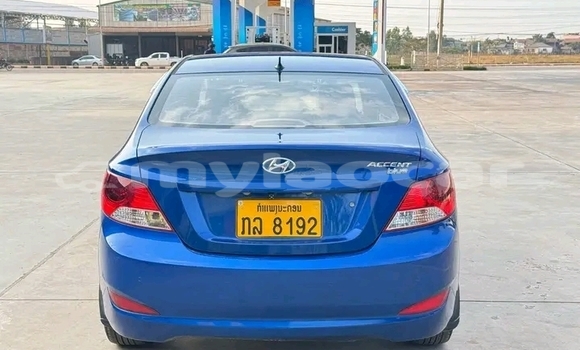 Acheter Occasion Voiture Hyundai Accent Bleu à Vientiane, Vientiane Province Acheter Occasion Voiture Hyundai Accent Bleu à Vientiane, Vientiane Province