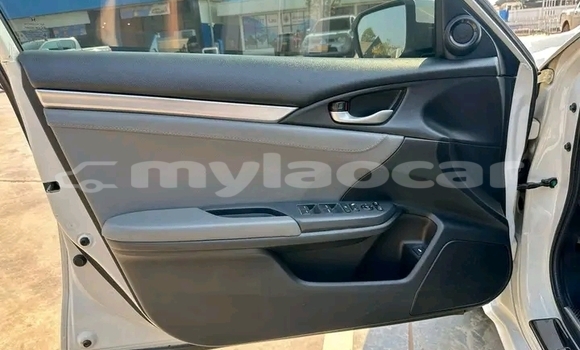 Acheter Occasion Voiture Honda Civic Blanc à Vientiane, Vientiane Province Acheter Occasion Voiture Honda Civic Blanc à Vientiane, Vientiane Province