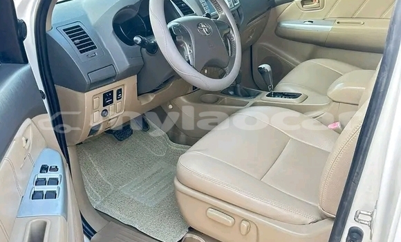 Acheter Occasion Voiture Toyota Vigo Blanc à Vientiane, Vientiane Province Acheter Occasion Voiture Toyota Vigo Blanc à Vientiane, Vientiane Province