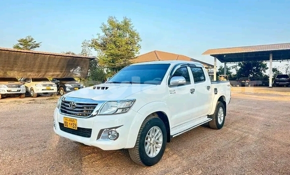 Acheter Occasion Voiture Toyota Vigo Blanc à Vientiane, Vientiane Province Acheter Occasion Voiture Toyota Vigo Blanc à Vientiane, Vientiane Province