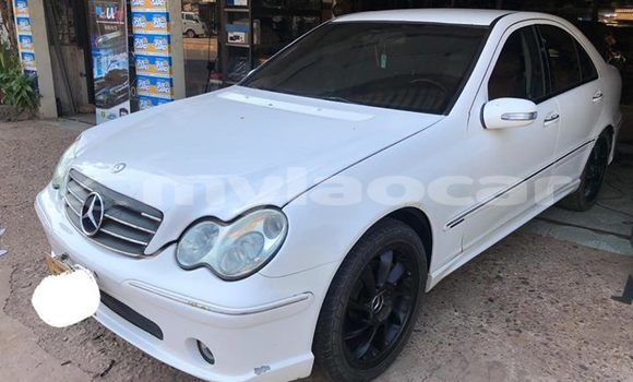Buy Used Mercedes-Benz C-klasse White Car in Vientiane in Vientiane Province