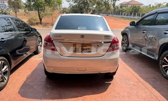 Acheter Occasion Voiture Toyota Wish Blanc à Luang Namtha, Luang Namtha Province Acheter Occasion Voiture Toyota Wish Blanc à Luang Namtha, Luang Namtha Province