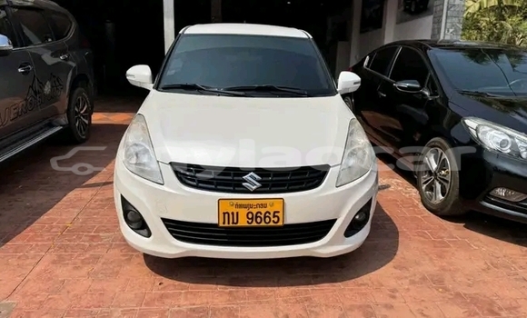 Acheter Occasion Voiture Toyota Wish Blanc à Luang Namtha, Luang Namtha Province Acheter Occasion Voiture Toyota Wish Blanc à Luang Namtha, Luang Namtha Province