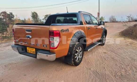 Buy Used Ford Crown Victoria Other Car in Vientiane in Vientiane Province