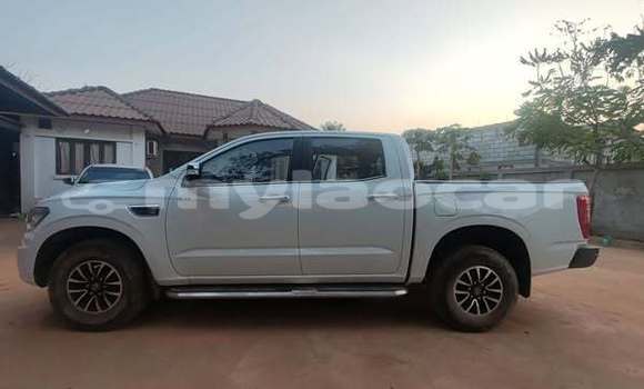 Buy Used Toyota 4Runner Other Car in Vientiane in Vientiane Province Buy Used Toyota 4Runner Other Car in Vientiane in Vientiane Province