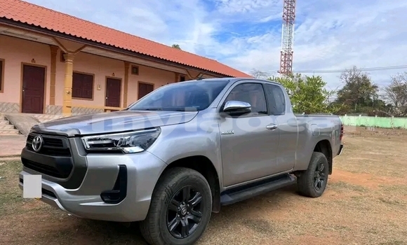 ຊື້ ໃຊ້ແລ້ວ Toyota Hiluxe Revo Other ລົດ ໃນ Luang Namtha ໃນ Luang Namtha Province ຊື້ ໃຊ້ແລ້ວ Toyota Hiluxe Revo Other ລົດ ໃນ Luang Namtha ໃນ Luang Namtha Province