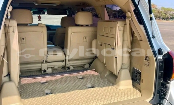 ຊື້ ໃຊ້ແລ້ວ Lexus NX White ລົດ ໃນ Vientiane ໃນ Vientiane Province ຊື້ ໃຊ້ແລ້ວ Lexus NX White ລົດ ໃນ Vientiane ໃນ Vientiane Province