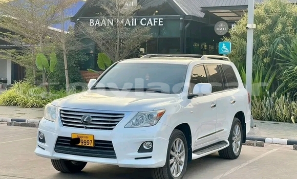 ຊື້ ໃຊ້ແລ້ວ Lexus NX White ລົດ ໃນ Vientiane ໃນ Vientiane Province ຊື້ ໃຊ້ແລ້ວ Lexus NX White ລົດ ໃນ Vientiane ໃນ Vientiane Province