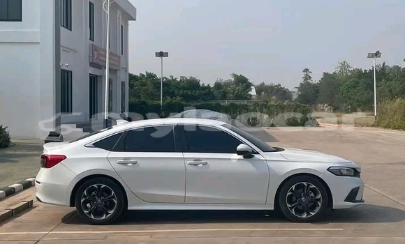 ຊື້ ໃຊ້ແລ້ວ Honda Civic White ລົດ ໃນ Luang Namtha ໃນ Luang Namtha Province ຊື້ ໃຊ້ແລ້ວ Honda Civic White ລົດ ໃນ Luang Namtha ໃນ Luang Namtha Province