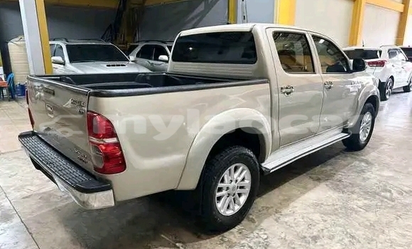 ຊື້ ໃຊ້ແລ້ວ Toyota Hilux Other ລົດ ໃນ Thakhek ໃນ Khammouan Province ຊື້ ໃຊ້ແລ້ວ Toyota Hilux Other ລົດ ໃນ Thakhek ໃນ Khammouan Province