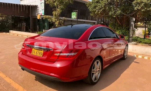 ຊື້ ໃຊ້ແລ້ວ Mercedes-Benz 290 Red ລົດ ໃນ Sainyabuli ໃນ Xaignabouli Province ຊື້ ໃຊ້ແລ້ວ Mercedes-Benz 290 Red ລົດ ໃນ Sainyabuli ໃນ Xaignabouli Province