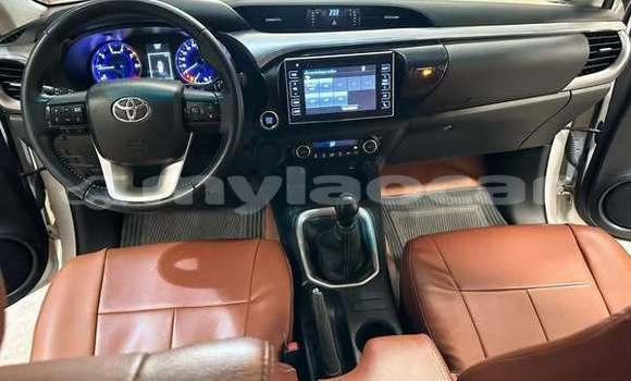 ຊື້ ໃຊ້ແລ້ວ Toyota Hiluxe Revo Other ລົດ ໃນ Vientiane ໃນ Vientiane Province ຊື້ ໃຊ້ແລ້ວ Toyota Hiluxe Revo Other ລົດ ໃນ Vientiane ໃນ Vientiane Province