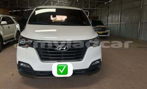 ຊື້ ໃຊ້ແລ້ວ Hyundai H1 Other ລົດ ໃນ Vientiane ໃນ Vientiane Province ຊື້ ໃຊ້ແລ້ວ Hyundai H1 Other ລົດ ໃນ Vientiane ໃນ Vientiane Province