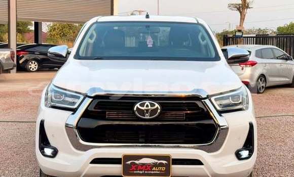Buy Used Toyota Hiluxe Revo Other Car in Vientiane in Vientiane Province