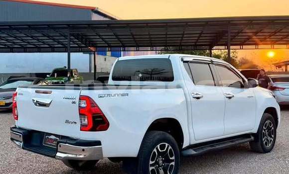 Acheter Occasion Voiture Toyota Hiluxe Revo Autre à Vientiane, Vientiane Province Acheter Occasion Voiture Toyota Hiluxe Revo Autre à Vientiane, Vientiane Province