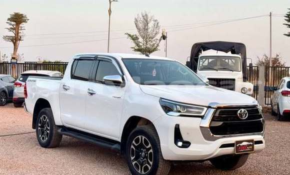 Acheter Occasion Voiture Toyota Hiluxe Revo Autre à Vientiane, Vientiane Province Acheter Occasion Voiture Toyota Hiluxe Revo Autre à Vientiane, Vientiane Province