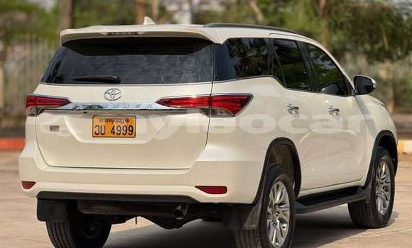 Acheter Occasion Voiture Toyota Fortuner Autre à Vientiane, Vientiane Province Acheter Occasion Voiture Toyota Fortuner Autre à Vientiane, Vientiane Province