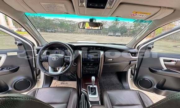 Acheter Occasion Voiture Toyota Fortuner Autre à Vientiane, Vientiane Province Acheter Occasion Voiture Toyota Fortuner Autre à Vientiane, Vientiane Province