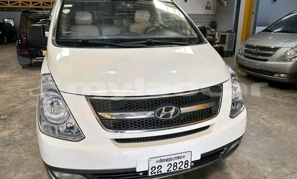 ຊື້ ໃຊ້ແລ້ວ Hyundai H1 White ລົດ ໃນ Vientiane ໃນ Vientiane Province ຊື້ ໃຊ້ແລ້ວ Hyundai H1 White ລົດ ໃນ Vientiane ໃນ Vientiane Province