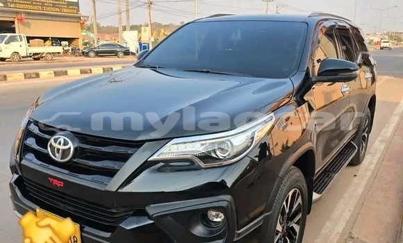ຊື້ ໃຊ້ແລ້ວ Toyota Fortuner Black ລົດ ໃນ Vientiane ໃນ Vientiane Province ຊື້ ໃຊ້ແລ້ວ Toyota Fortuner Black ລົດ ໃນ Vientiane ໃນ Vientiane Province