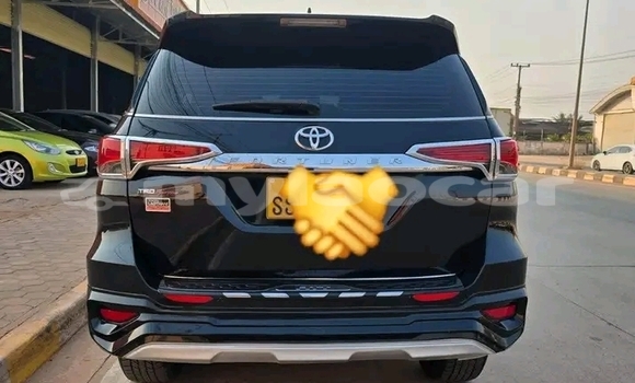 ຊື້ ໃຊ້ແລ້ວ Toyota Fortuner Black ລົດ ໃນ Vientiane ໃນ Vientiane Province ຊື້ ໃຊ້ແລ້ວ Toyota Fortuner Black ລົດ ໃນ Vientiane ໃນ Vientiane Province