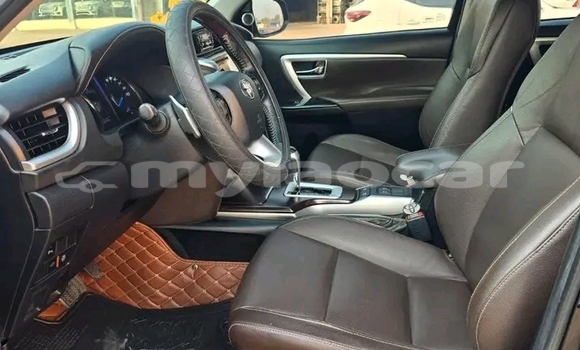 ຊື້ ໃຊ້ແລ້ວ Toyota Fortuner Black ລົດ ໃນ Vientiane ໃນ Vientiane Province ຊື້ ໃຊ້ແລ້ວ Toyota Fortuner Black ລົດ ໃນ Vientiane ໃນ Vientiane Province