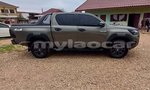 Acheter Occasion Voiture Toyota Hiluxe Revo Autre à Vientiane, Vientiane Province Acheter Occasion Voiture Toyota Hiluxe Revo Autre à Vientiane, Vientiane Province