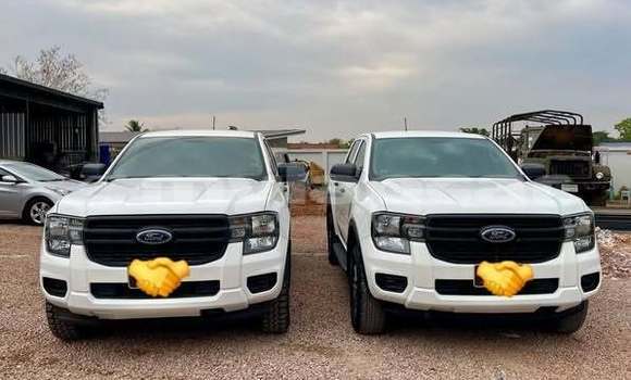 Acheter Occasion Voiture Ford B-MAX Autre à Vientiane, Vientiane Province Acheter Occasion Voiture Ford B-MAX Autre à Vientiane, Vientiane Province