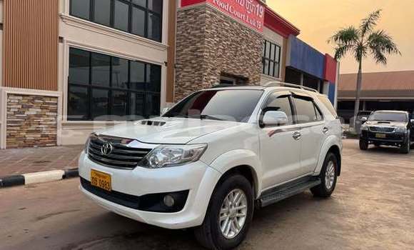 Buy Used Toyota Fortuner Other Car in Vientiane in Vientiane Province Buy Used Toyota Fortuner Other Car in Vientiane in Vientiane Province